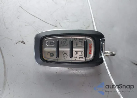 2022 Chrysler Voyager Lx из США, поврежденный, VIN 2C4RC1CG9NR126478